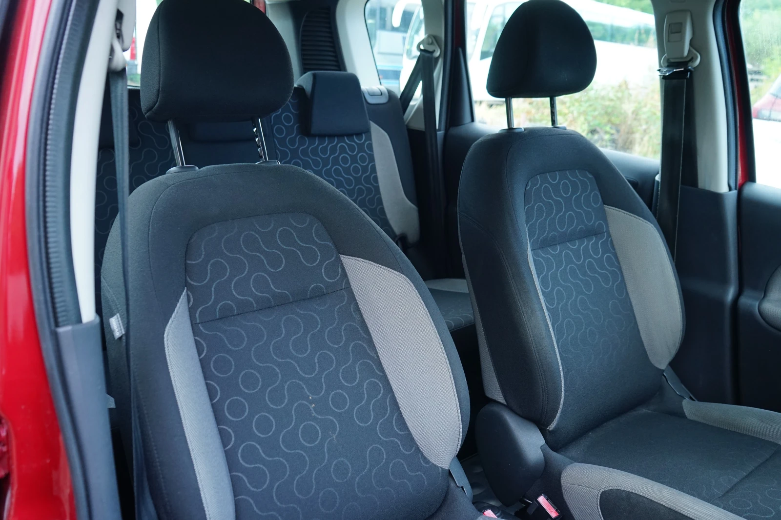 Citroen C3 Picasso 1.6 - изображение 4