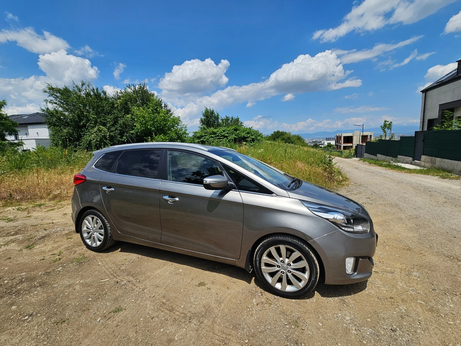 Kia Carens | Mobile.bg   1