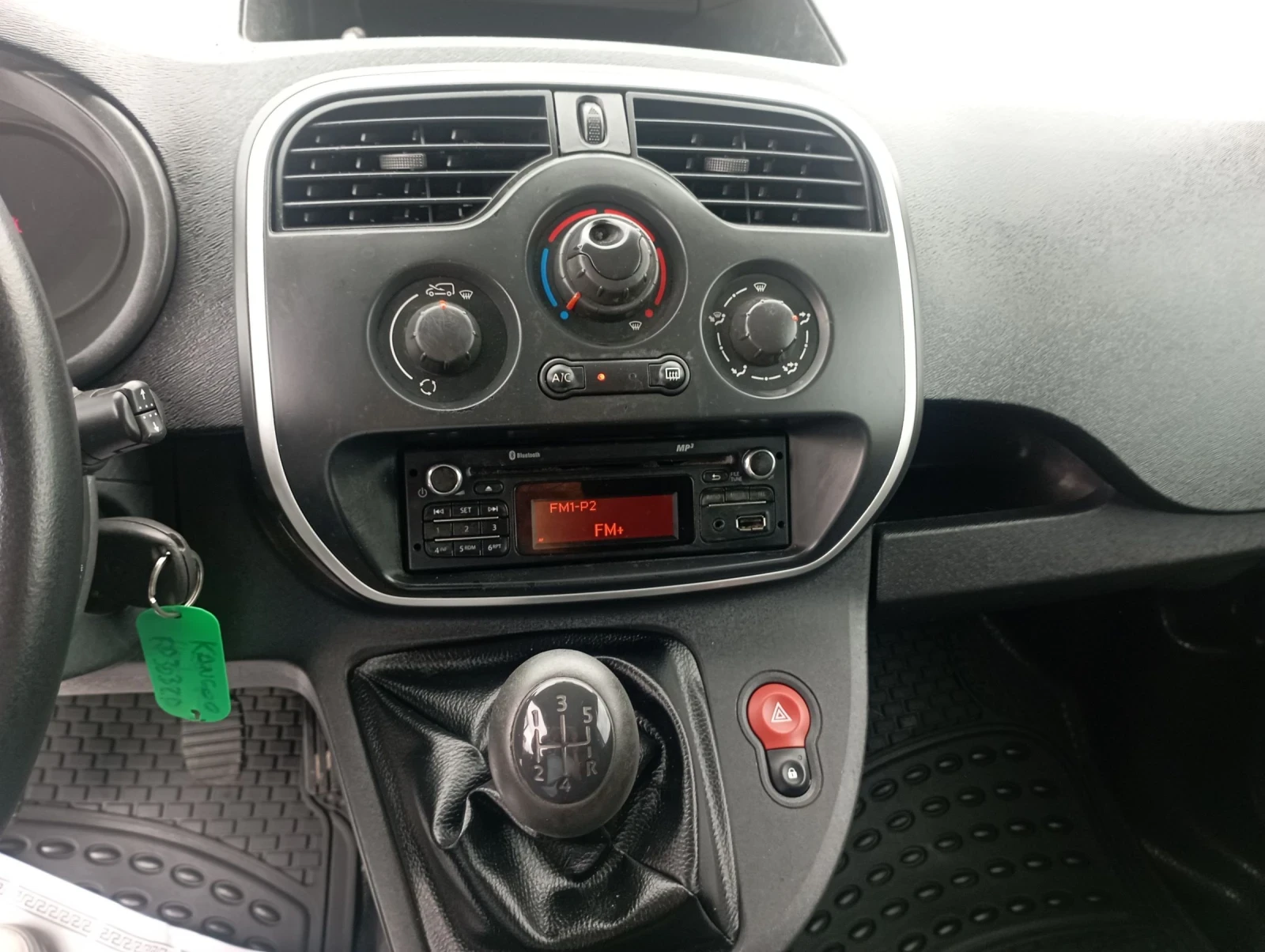 Renault Kangoo MAXI, 3 места, EURO 6B - изображение 9