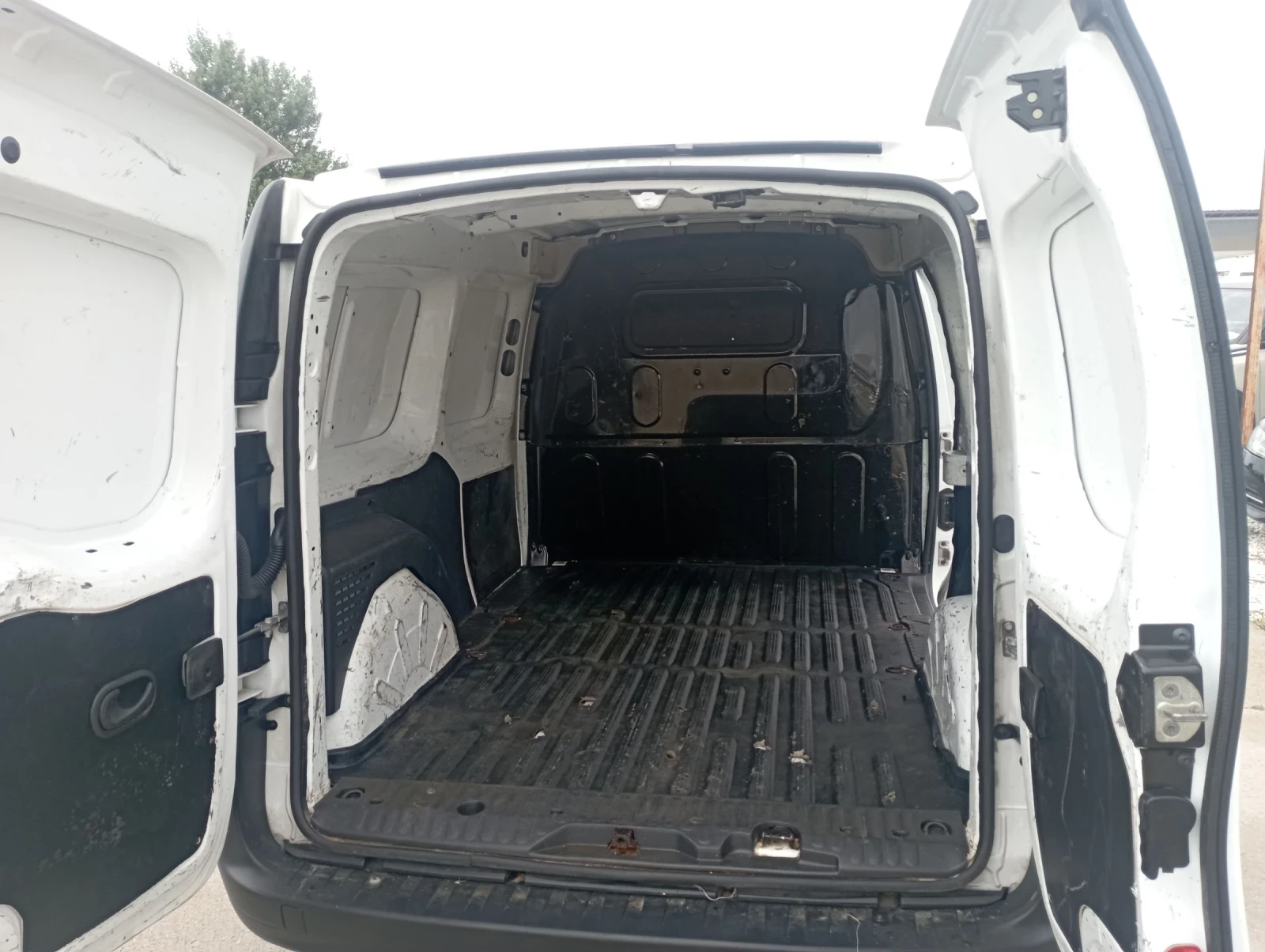 Renault Kangoo MAXI, 3 места, EURO 6B - изображение 7