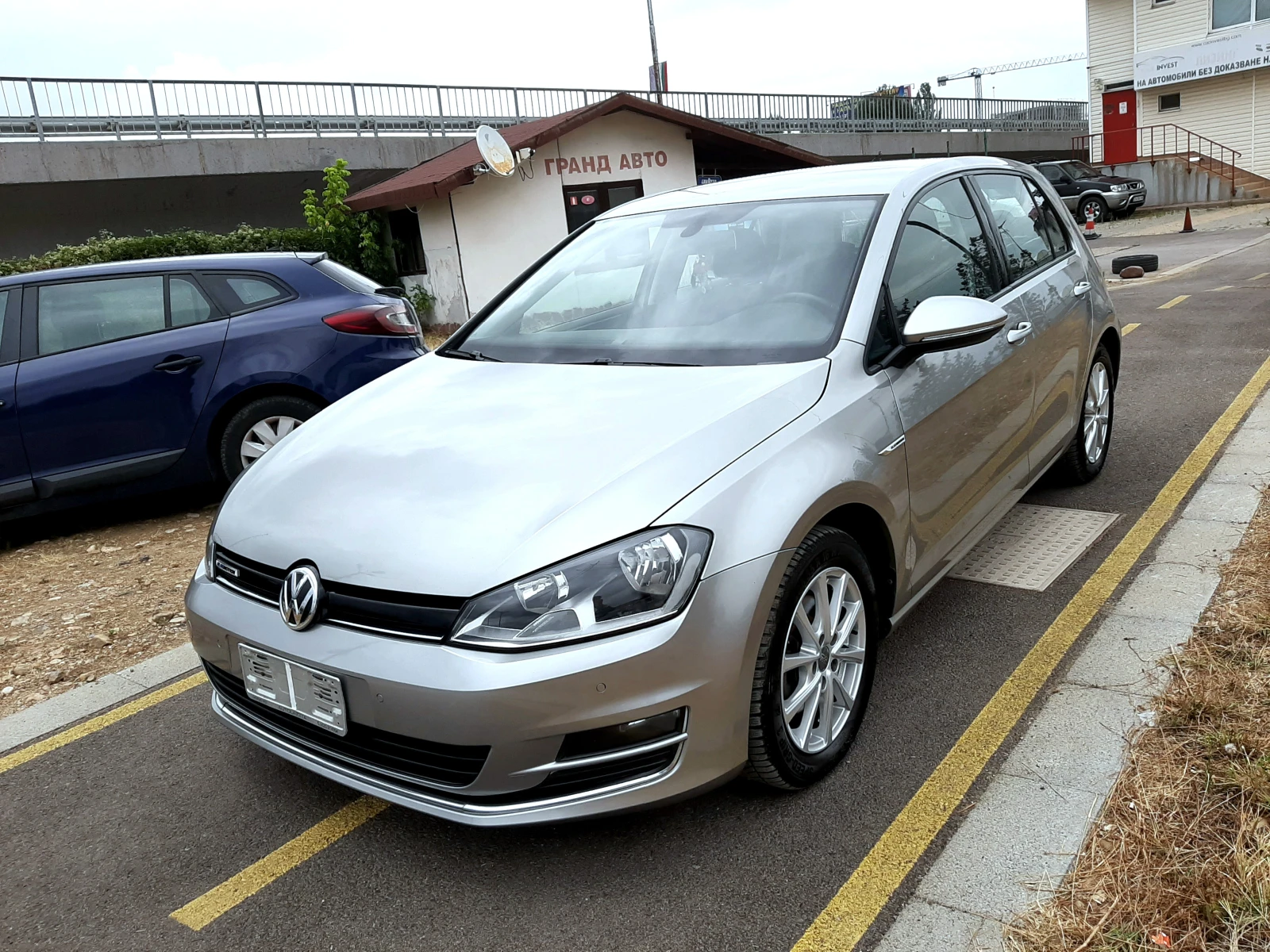 VW Golf 1.4TGI-АВТОМАТИК ! ! !  - изображение 3