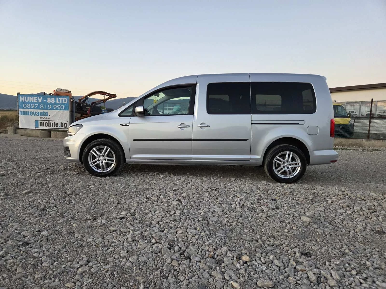 VW Caddy 2.0 150к.с - изображение 2