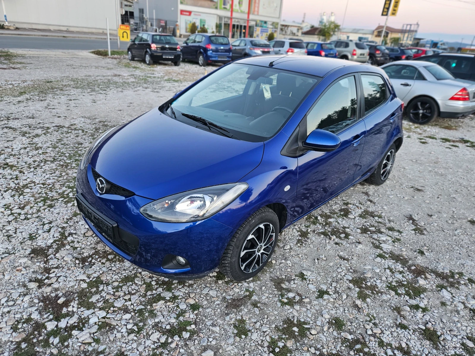 Mazda 2 1.3/SPORT/FULL-ЕКСТРИ  - изображение 7