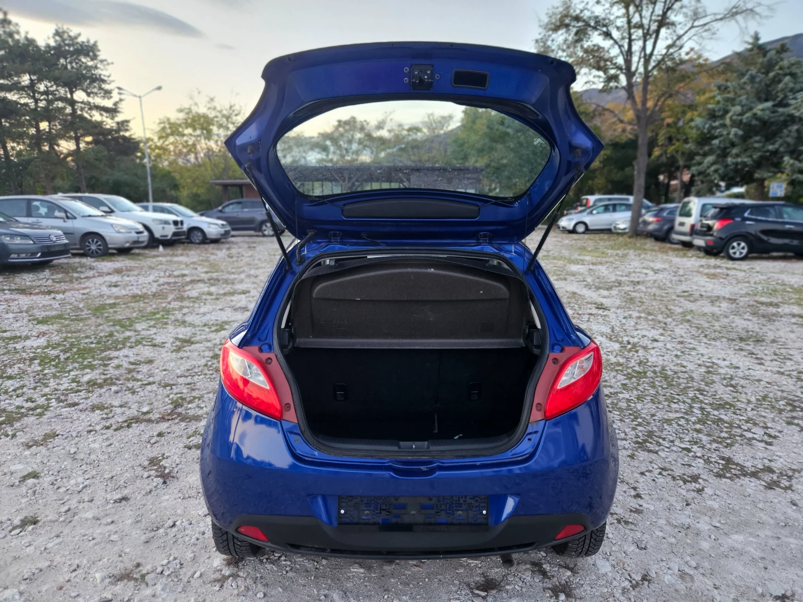 Mazda 2 1.3/SPORT/FULL-  | Mobile.bg   15