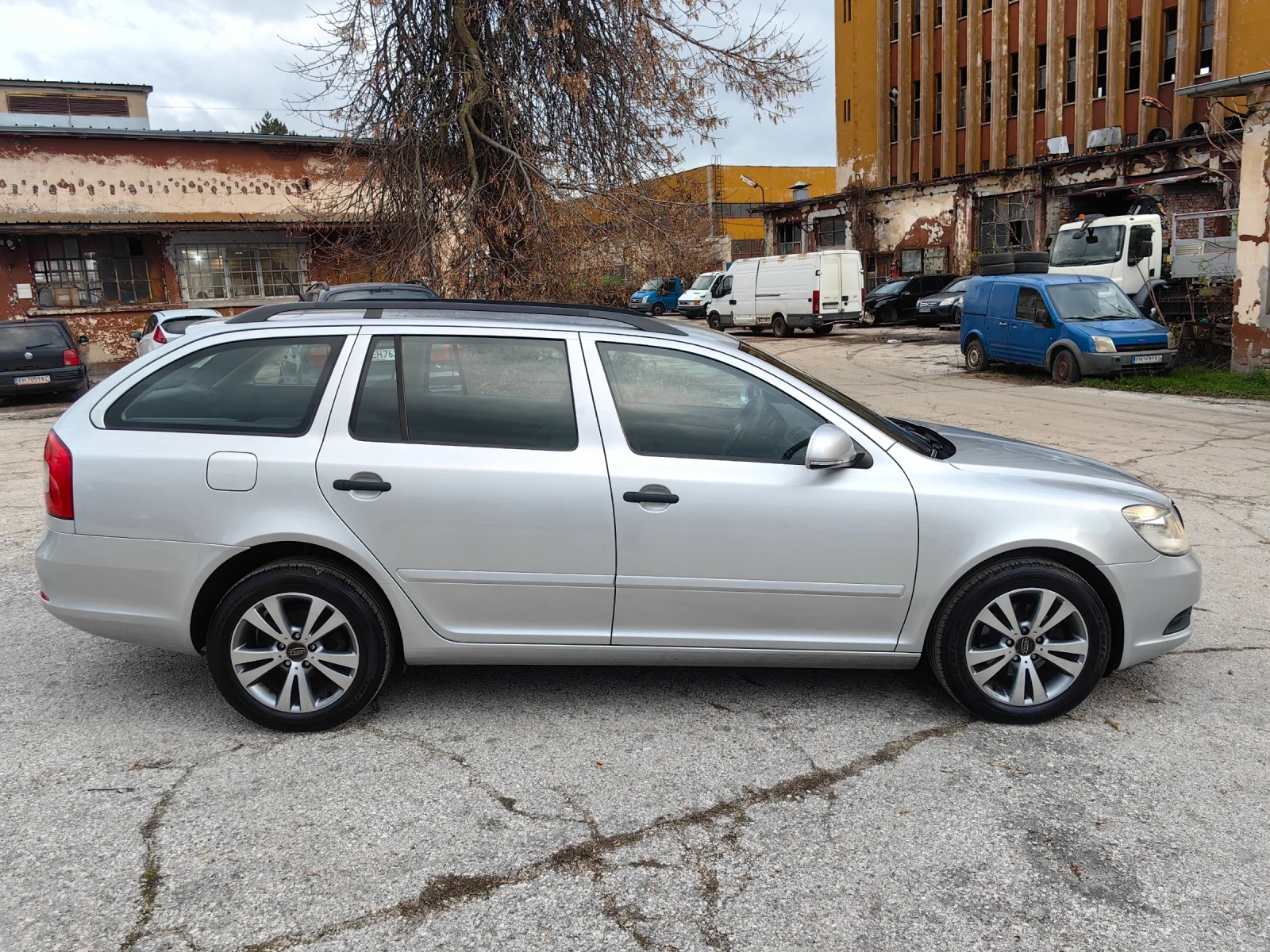 Skoda Octavia 1.6tdi 105 ps, ���� 5, Facelift, �����, �������  | Mobile.bg � ����������� 4