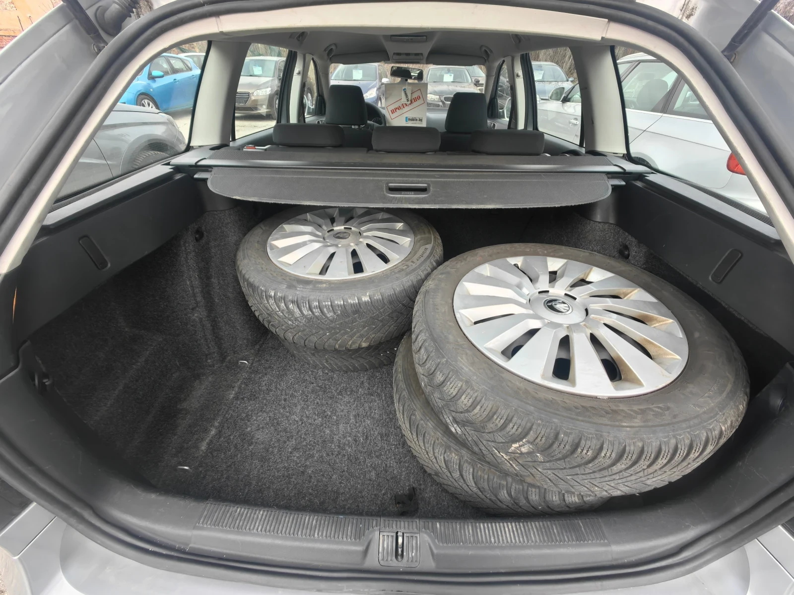 Skoda Octavia 1.6tdi 105 ps, Евро 5, Facelift, Комби, Отлична , снимка 10 - Автомобили и джипове - 52664989