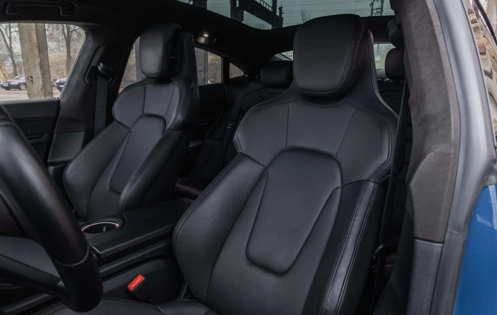 Porsche Taycan Turbo Sport Chrono - изображение 8