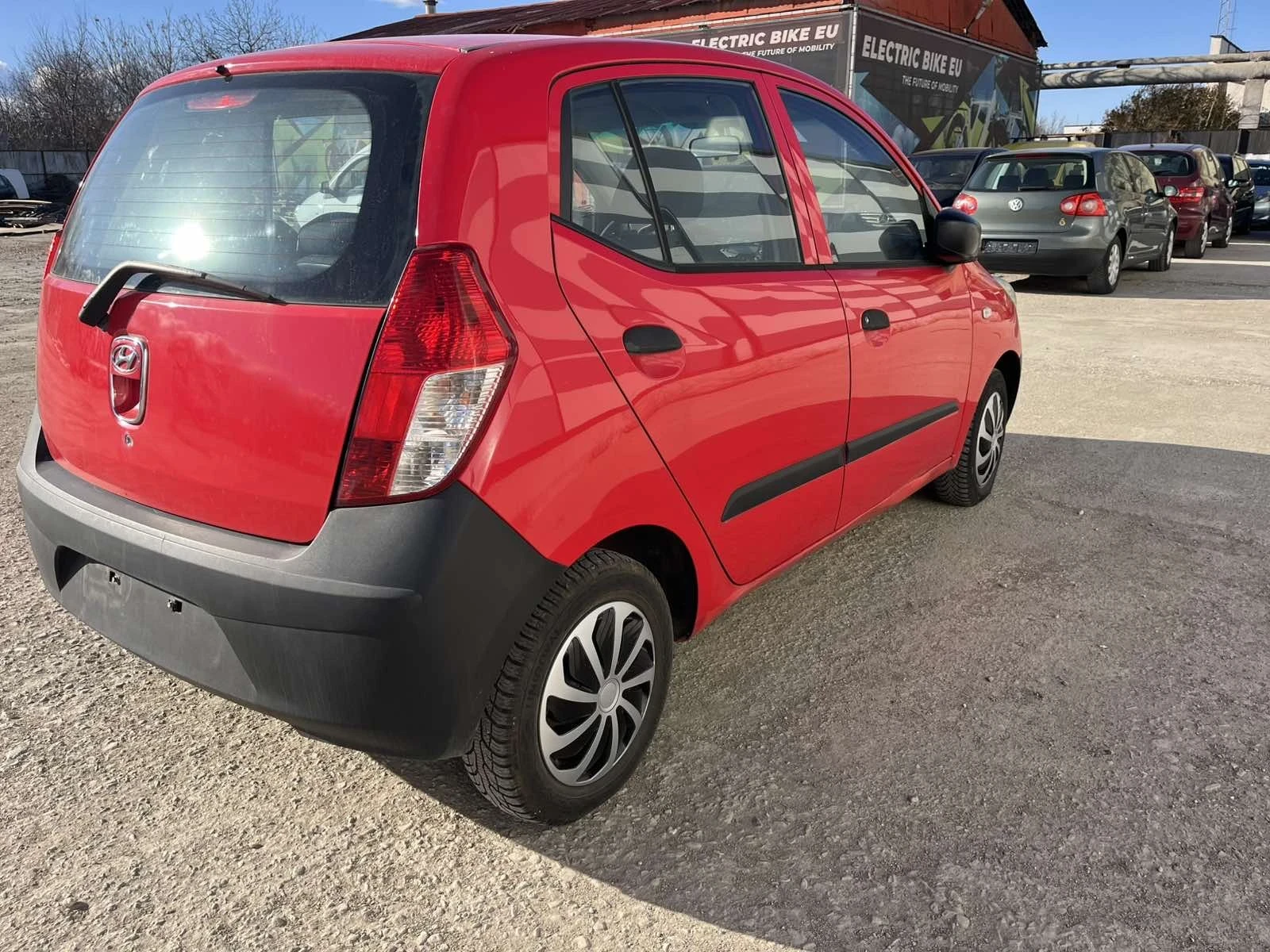 Hyundai I10 1.1, снимка 2 - Автомобили и джипове - 53169215