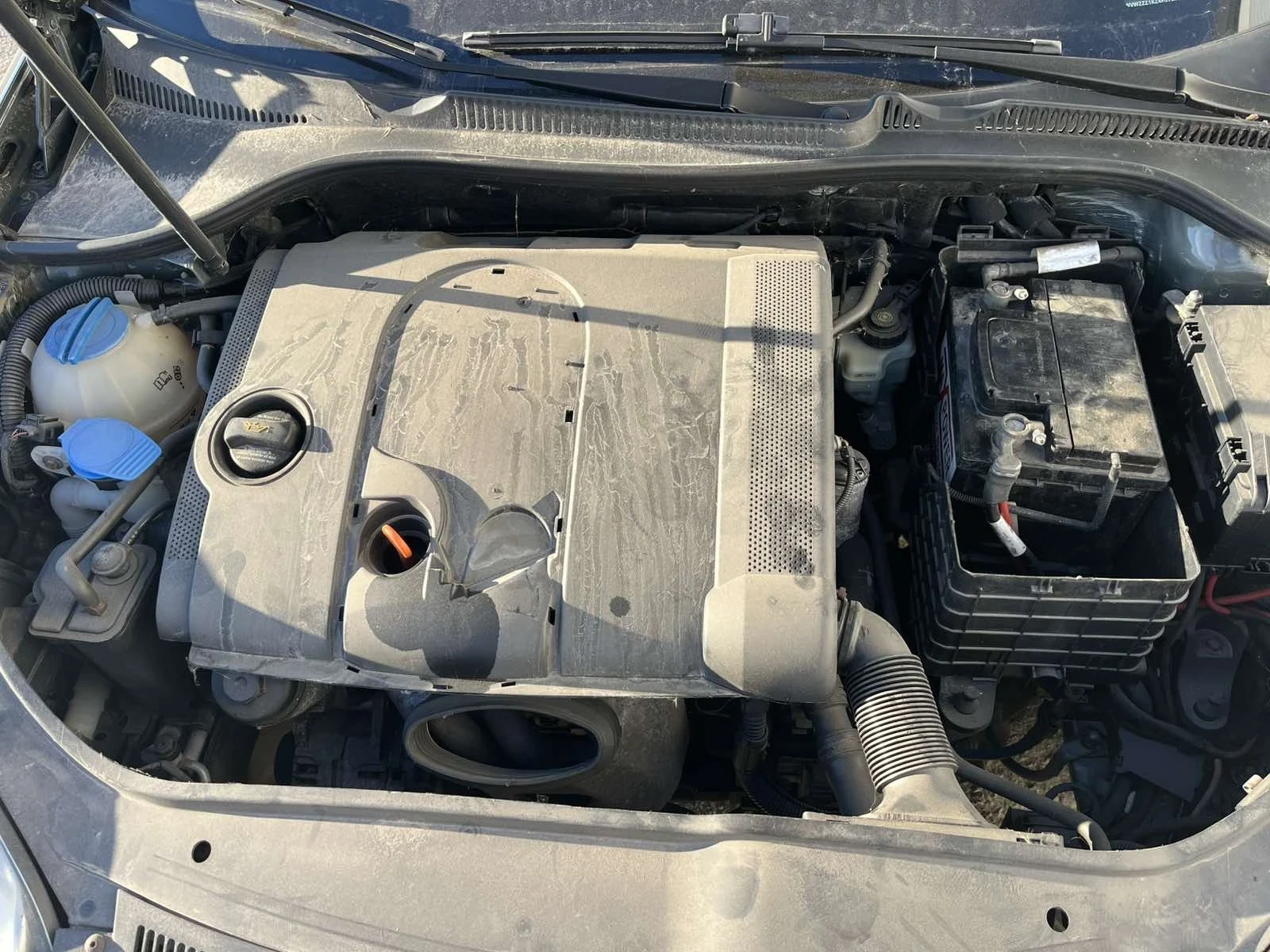 VW Golf 1.6 - изображение 7