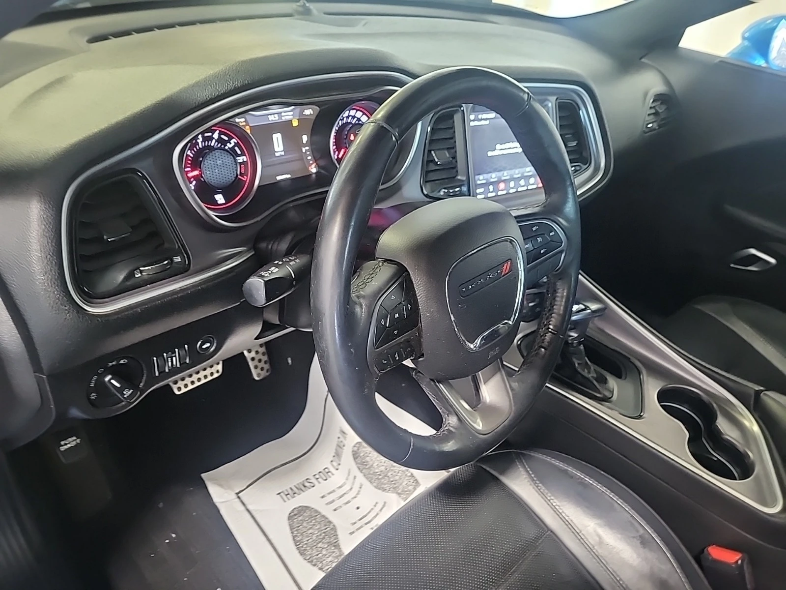 Dodge Challenger SXT * * CARFAX * * АВТО КРЕДИТ * *  - изображение 9