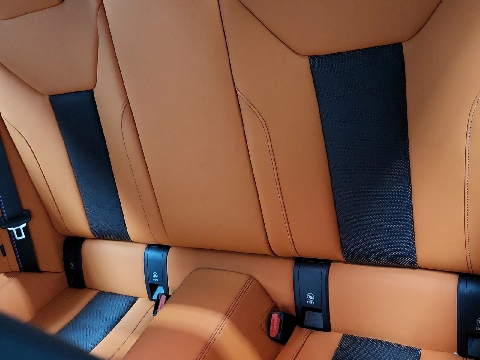 BMW M4 COMPETITION � ����������� & ���� ������ | Mobile.bg � ����������� 12