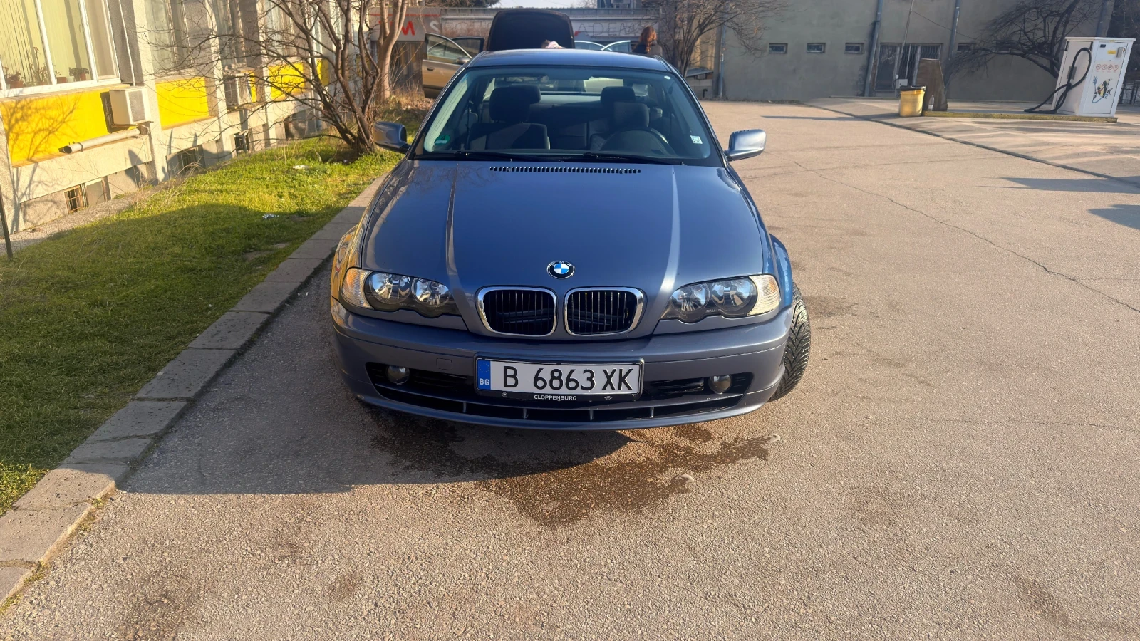 BMW 323, снимка 3 - Автомобили и джипове - 53730412