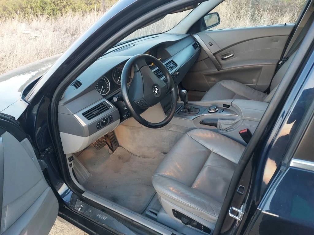 BMW 530 2500k xi, снимка 9 - Автомобили и джипове - 53904688