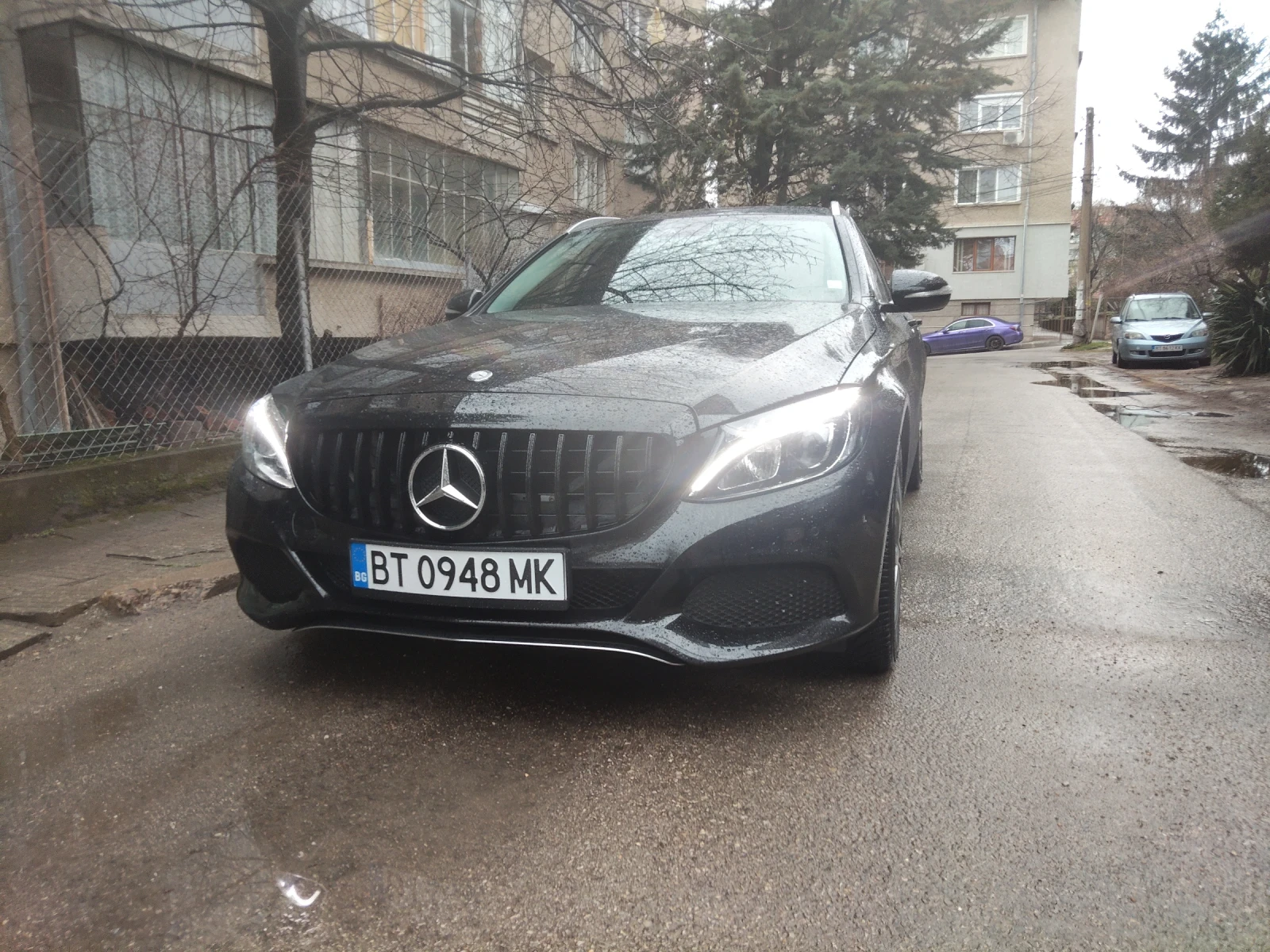 Mercedes-Benz C 220 Bluetec, снимка 11 - Автомобили и джипове - 53935504