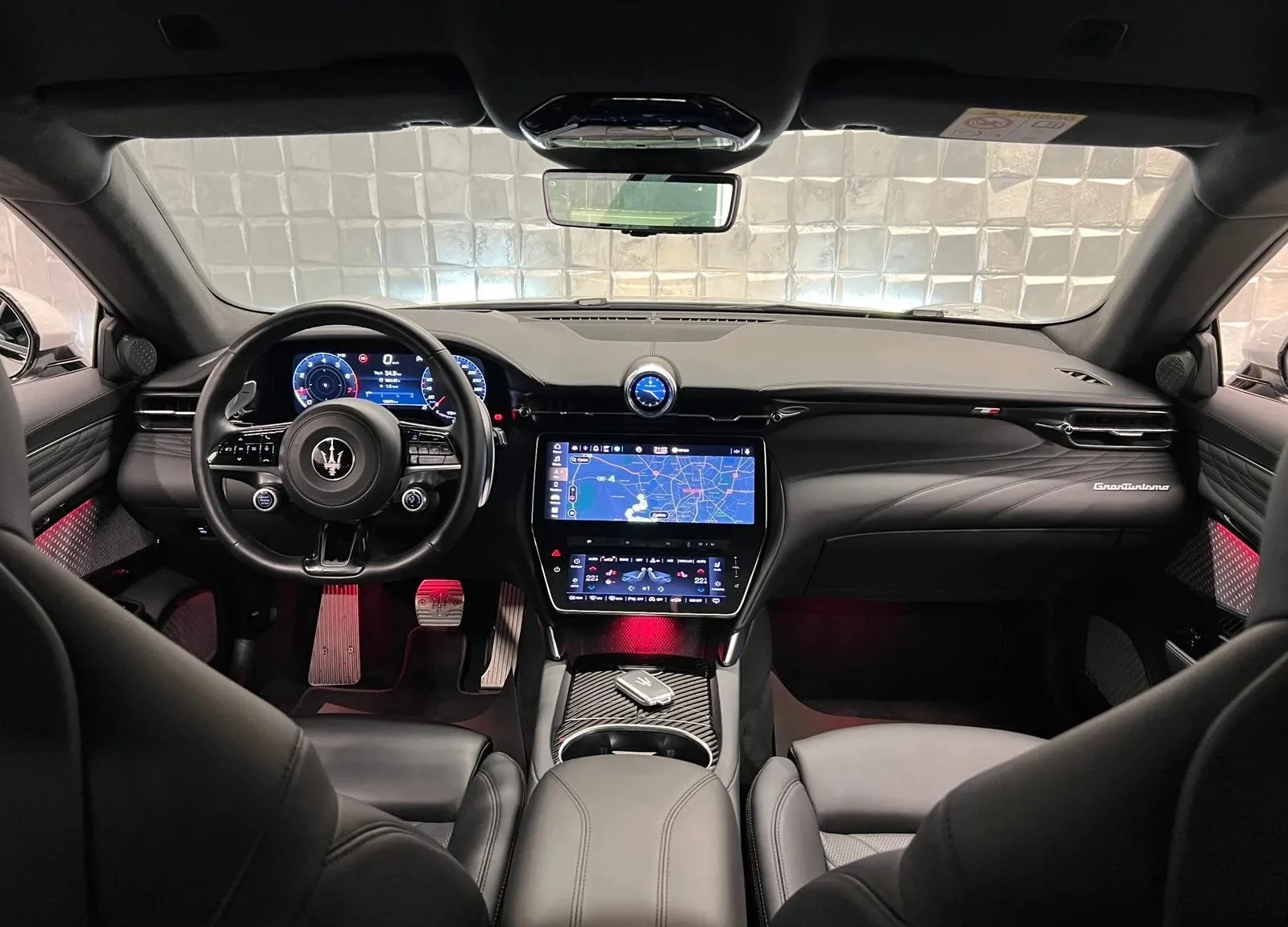 Maserati GranTurismo Modena 3.0 V6 AWD, снимка 5 - Автомобили и джипове - 54342314