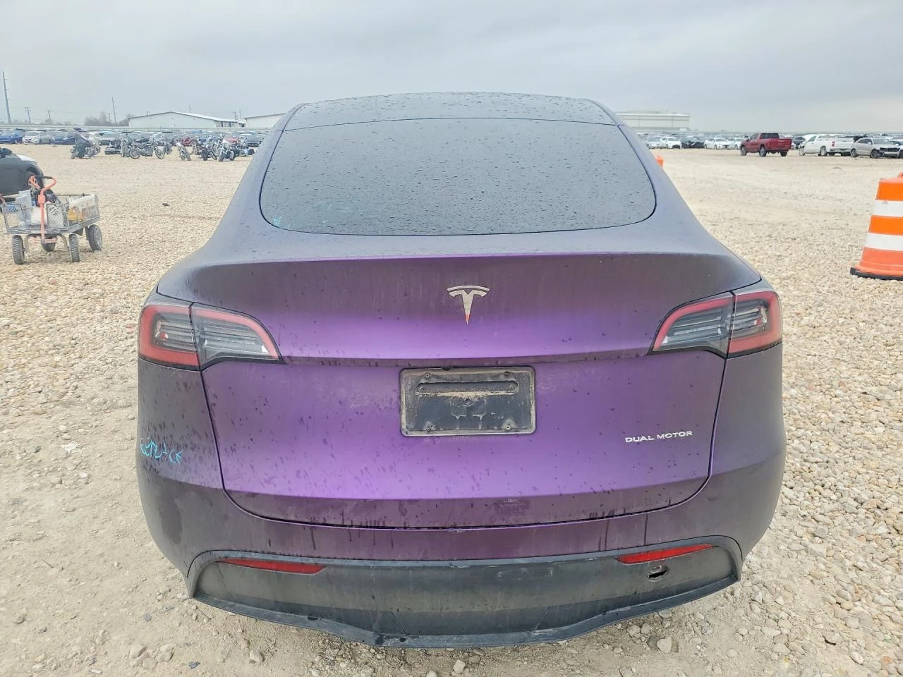 Tesla Model Y, снимка 6 - Автомобили и джипове - 54664174