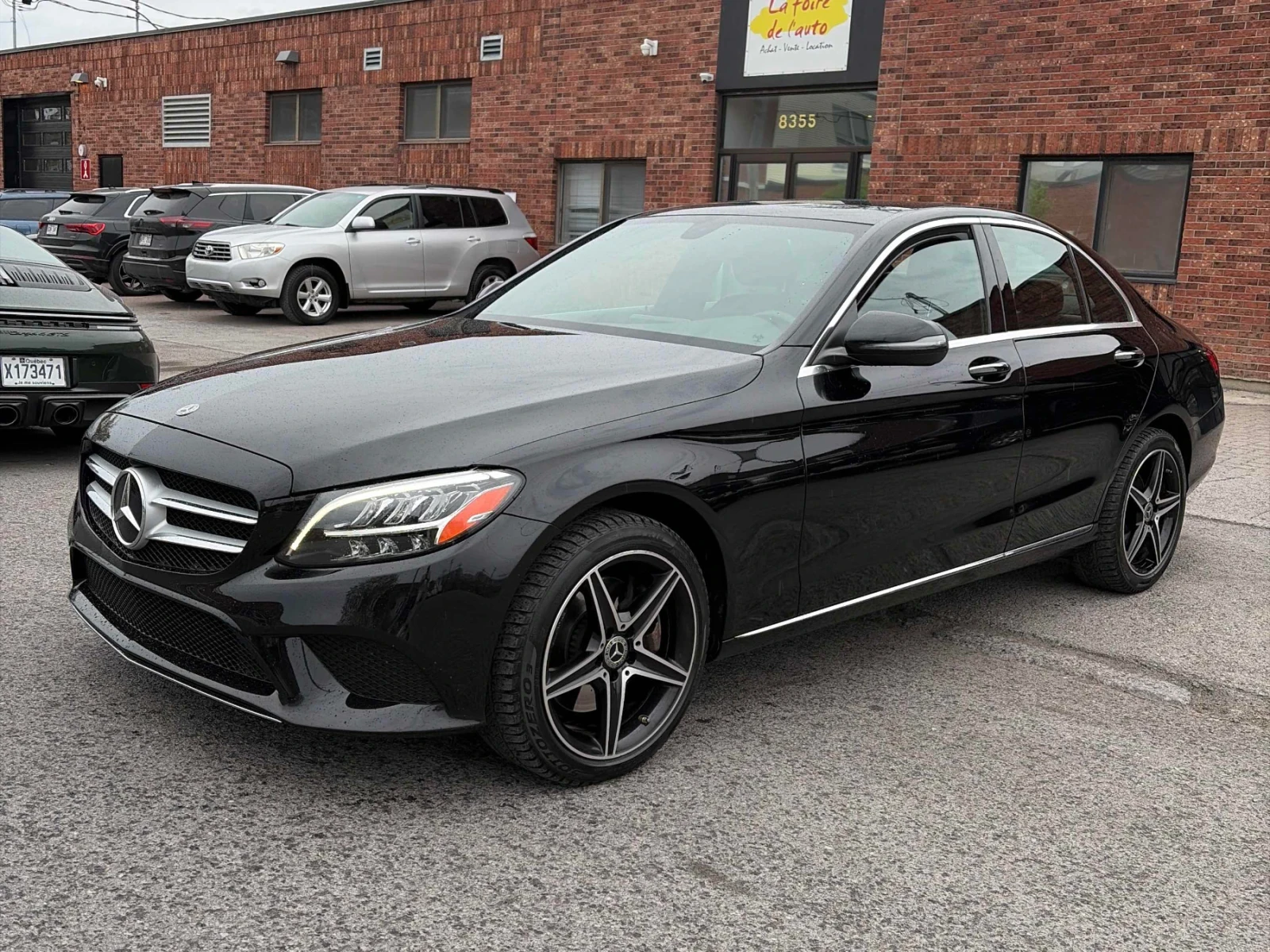 Mercedes-Benz C 300 4MATIC * ПОДГРЕВ * ПАНОРАМА * 2 КЛЮЧА * CARFAX, снимка 5 - Автомобили и джипове - 54671877