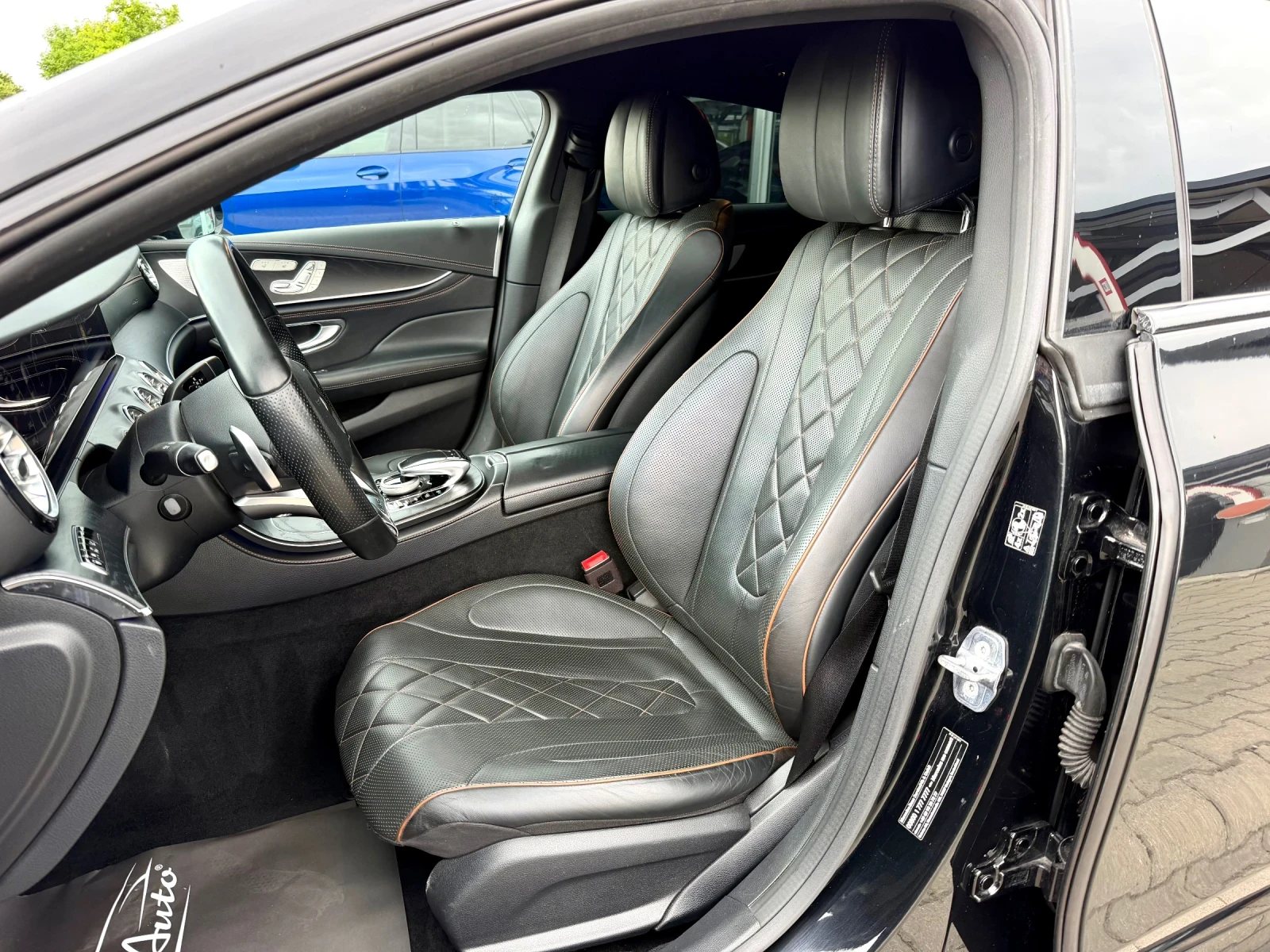 Mercedes-Benz CLS 400 D#BRABUS#DESIGNO#EDITION1#SOFTCLOSE#ОБДУХ#FULLFULL, снимка 12 - Автомобили и джипове - 54936289
