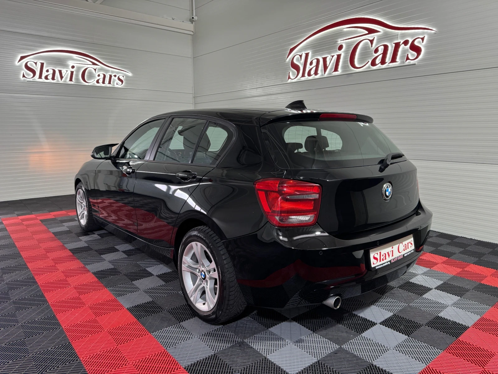 BMW 116 i - EURO 6B, снимка 4 - Автомобили и джипове - 55141365