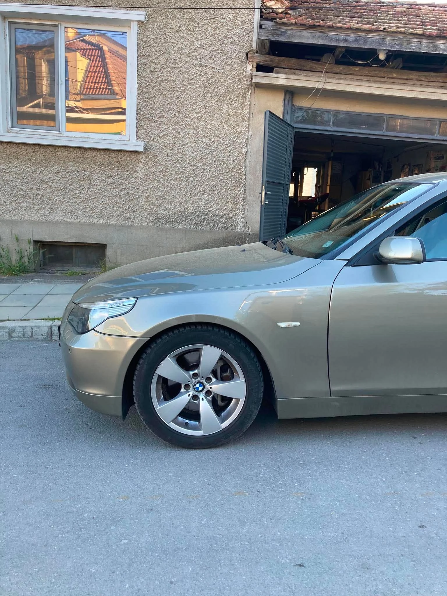 BMW 530 530, снимка 2 - Автомобили и джипове - 55177740