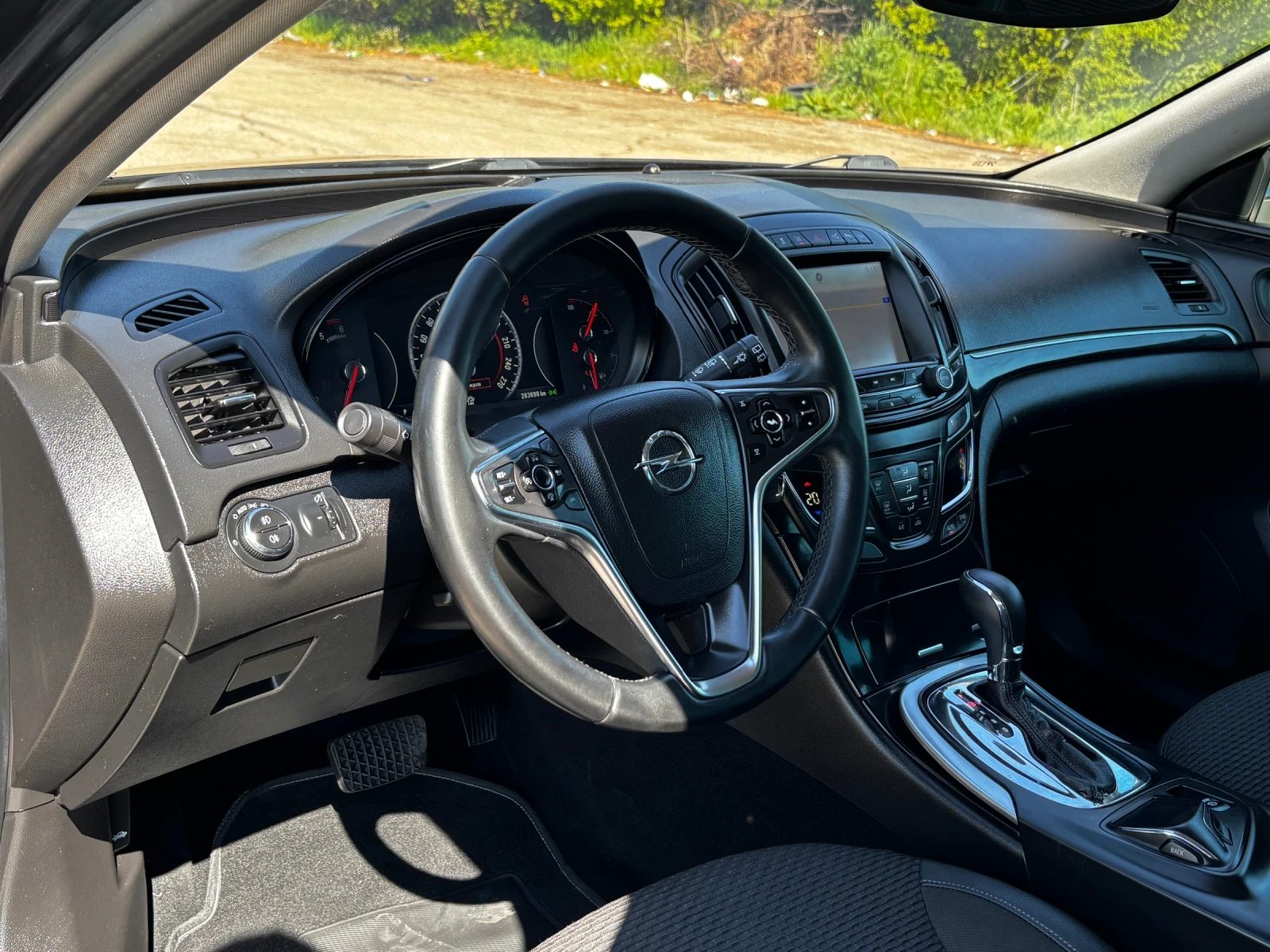 Opel Insignia Face 4* 4 ITALIA, снимка 13 - Автомобили и джипове - 55356461