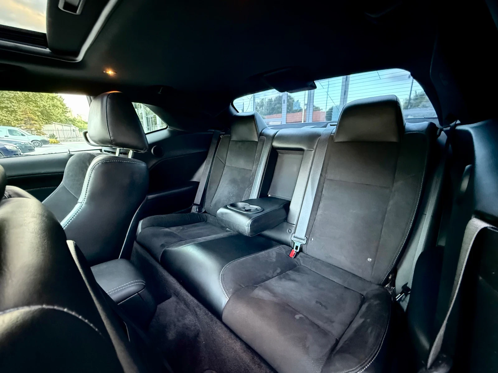 Dodge Challenger 3.6 306к.с. 93к км, снимка 14 - Автомобили и джипове - 55647218