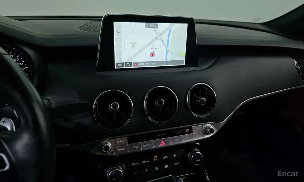 Kia Stinger * 2.0 Turbo 2WD * ������ ���� �� �������� | Mobile.bg � ����������� 12