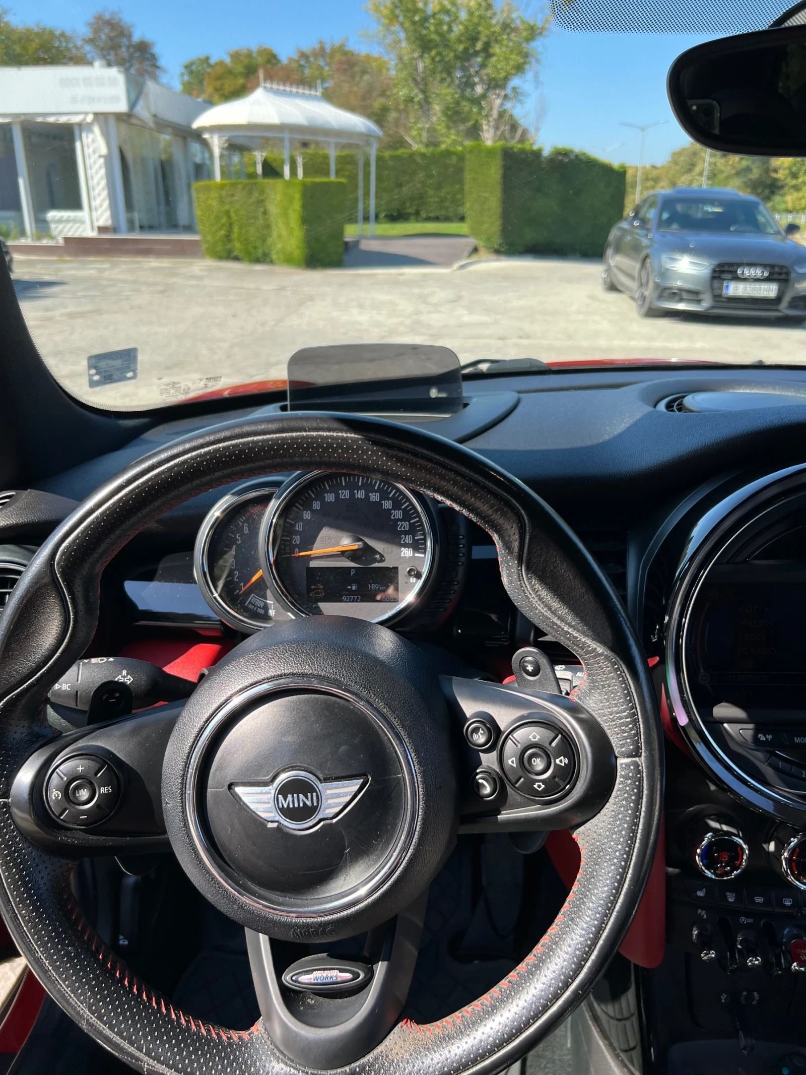 Mini John Cooper Works, снимка 14 - Автомобили и джипове - 56452271
