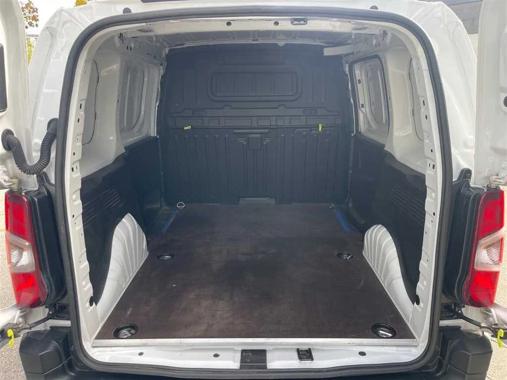 Opel Combo e-Cargo/136HP/BASIS/XL/CAM/NAVI/LED/ACC/CPLAY/782q | Mobile.bg � ����������� 14