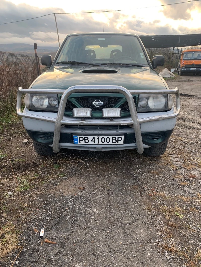 Nissan Terrano, снимка 3 - Автомобили и джипове - 38750179