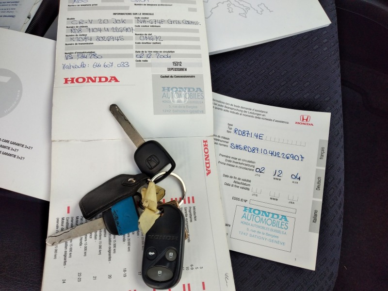 Honda Cr-v 2.0 vvti, снимка 10 - Автомобили и джипове - 46071399