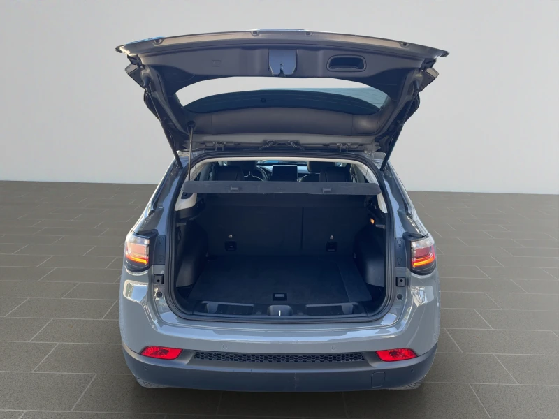 Jeep Compass UPLAND 1.3 PHEV Petrol 190 hp AT6 4xe, снимка 15 - Автомобили и джипове - 52413277