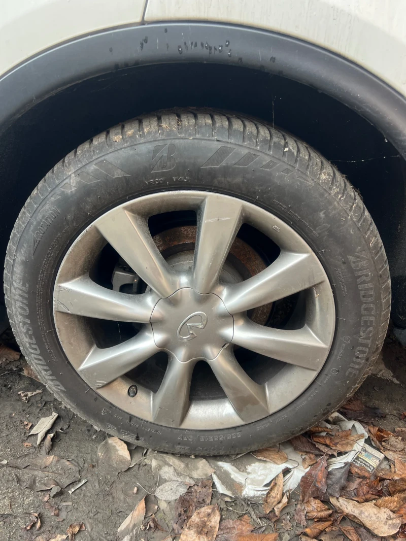 Infiniti QX50, снимка 7 - Автомобили и джипове - 52887605