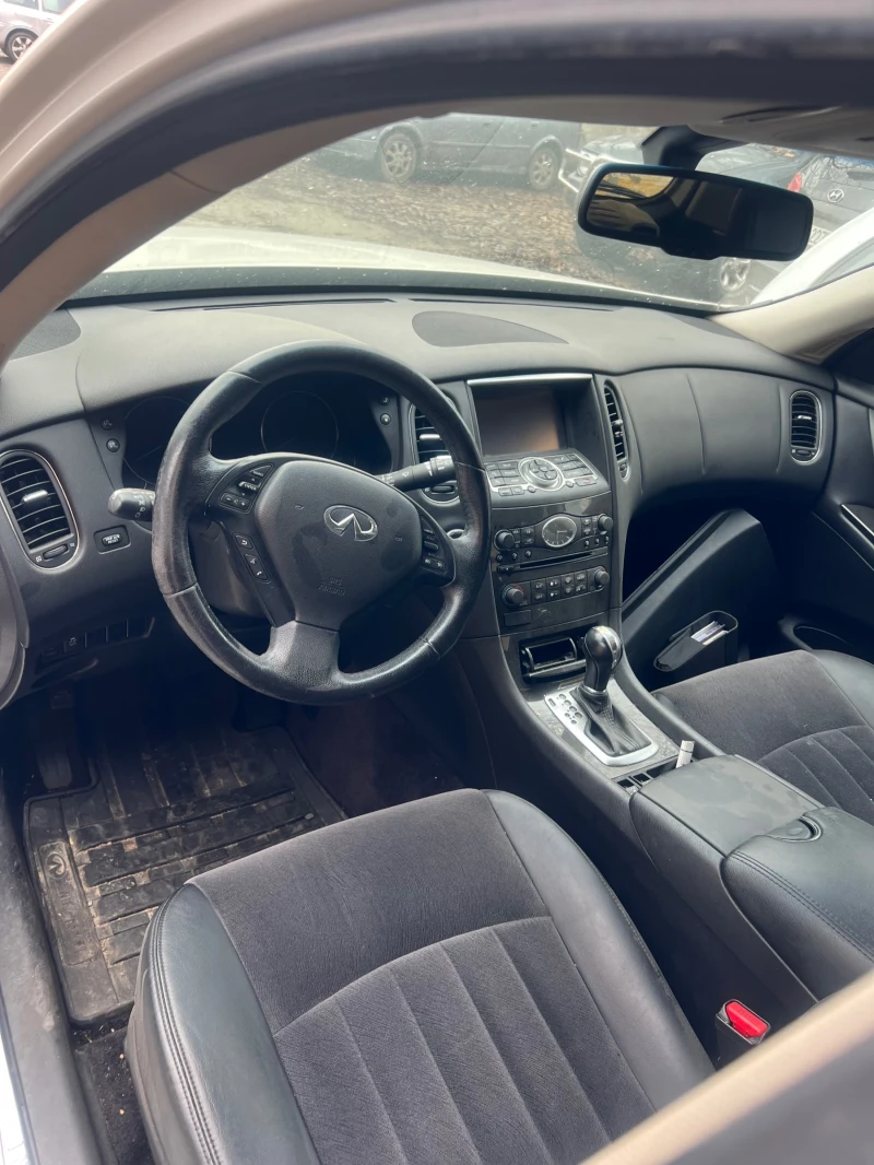 Infiniti QX50, снимка 5 - Автомобили и джипове - 52887605