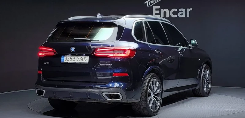 BMW X5 G05* 30d M Sport* xDrive* АвтоКредит* (ЦЕНА ДО БГ), снимка 2 - Автомобили и джипове - 53459016