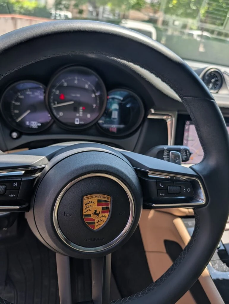 Porsche Macan, снимка 15 - Автомобили и джипове - 56431826