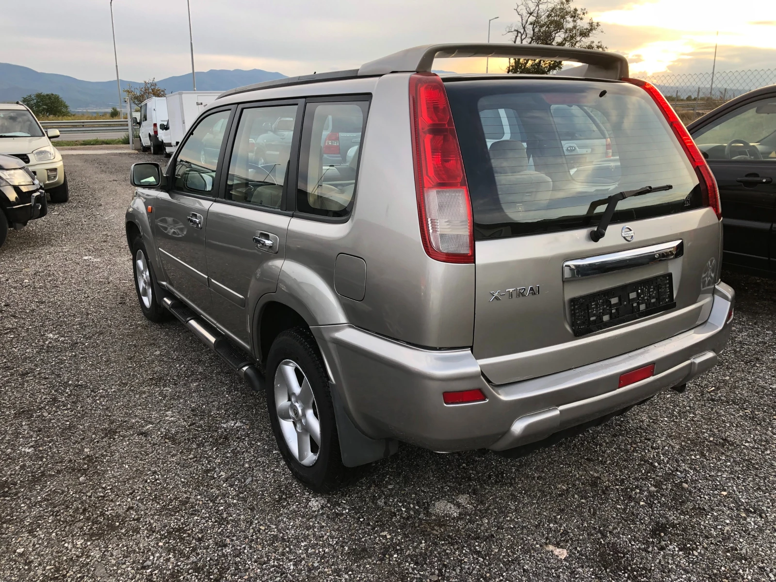 Nissan X-trail 2.0 GAZ ГЪРЦИЯ - изображение 6