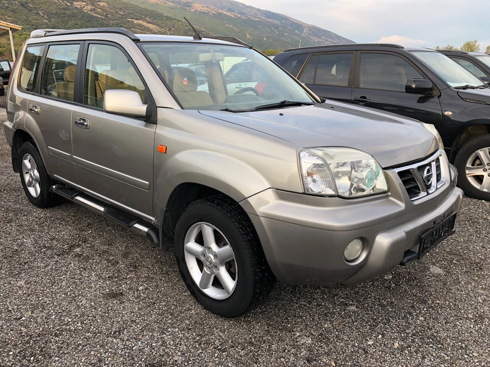 Nissan X-trail 2.0 GAZ ГЪРЦИЯ - изображение 3