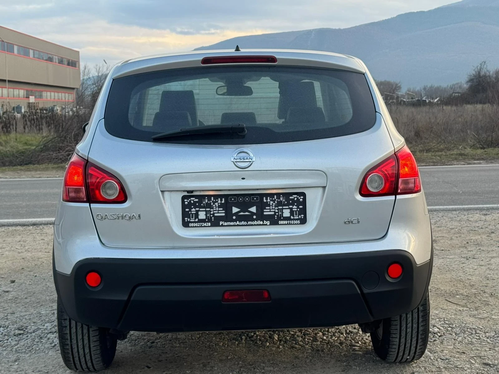 Nissan Qashqai 2.0 DCI NAVI AVTOMAT LIZING - изображение 6