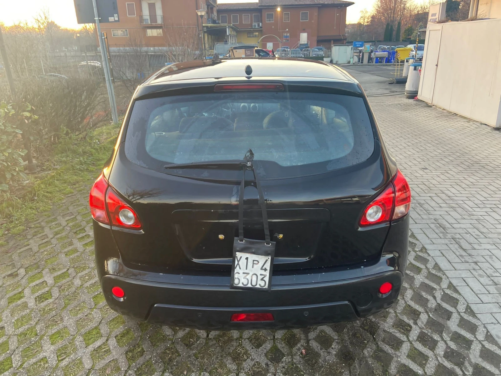 Nissan Qashqai 2.0D-4X4 АВТОМАТ - изображение 5