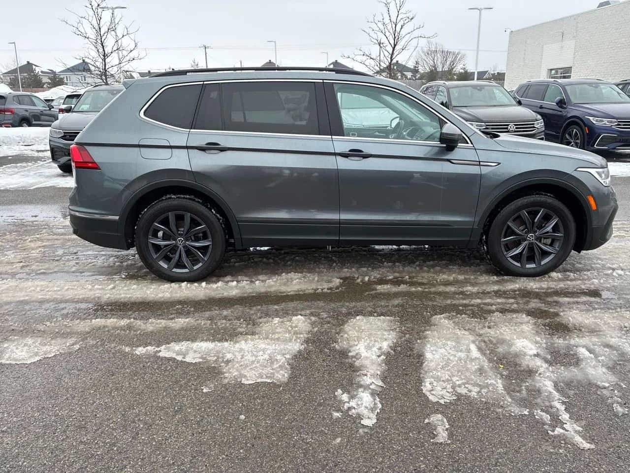 VW Tiguan  | Comfortline | CARFAX - изображение 3