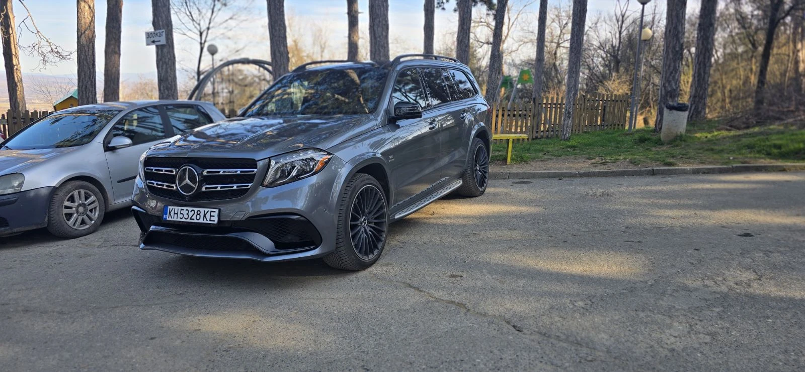 Mercedes-Benz GLS 63 AMG, снимка 2 - Автомобили и джипове - 53953646