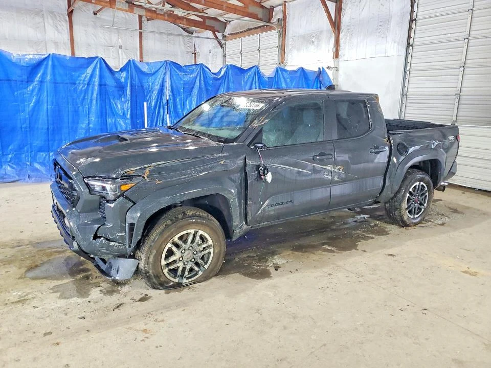Toyota Tacoma 2.4L 4 Rear Wheel Drive w/4x4 | Mobile.bg � ����������� 1