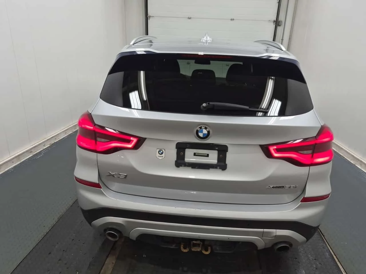 BMW X3 * XDRIVE30I * ПОДГРЕВ* КАМЕРА* ДВА КЛЮЧА* , снимка 17 - Автомобили и джипове - 54564775
