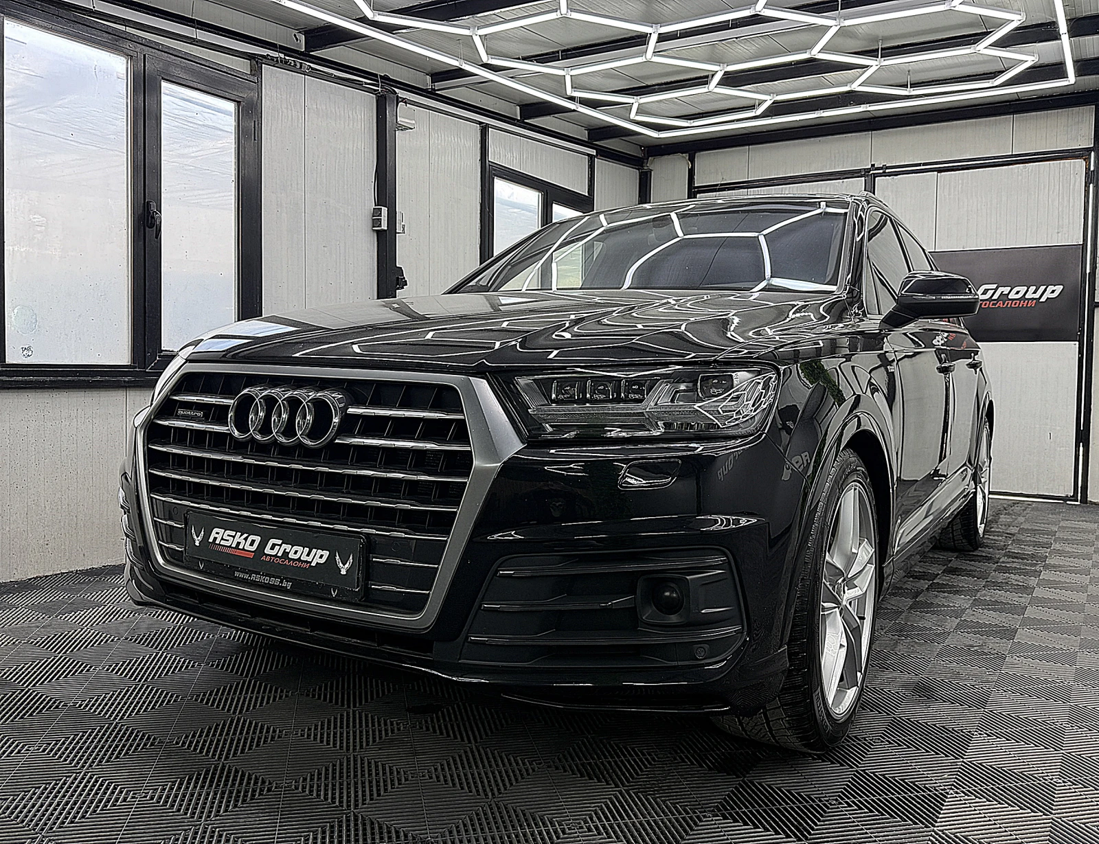 Audi Q7 7-Mesta/PANORAMA/S-line/DIGITAL/СОБСТВЕН ЛИЗИНГ