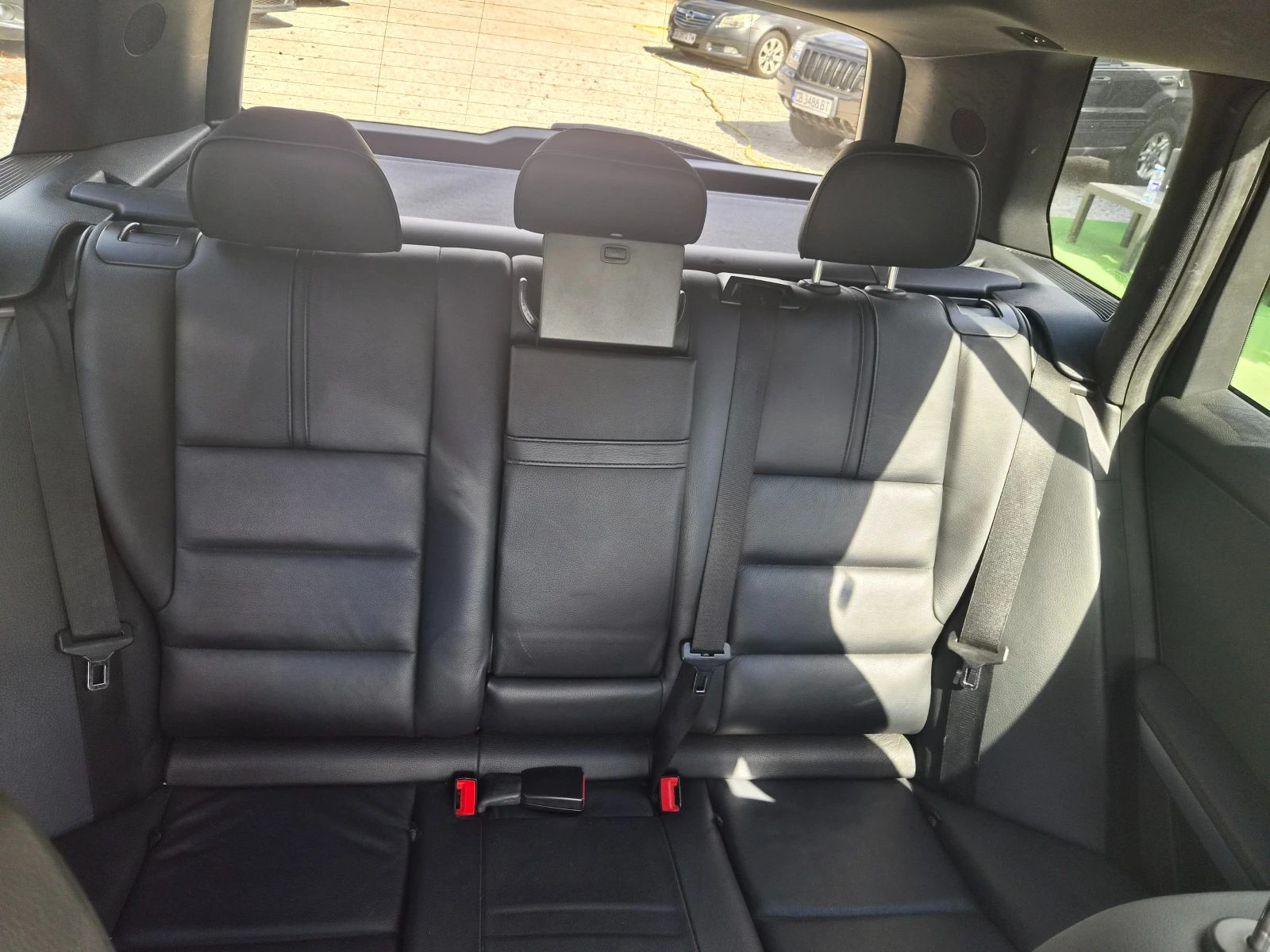 Mercedes-Benz GLK 350 4MATIC, снимка 9 - Автомобили и джипове - 56138938