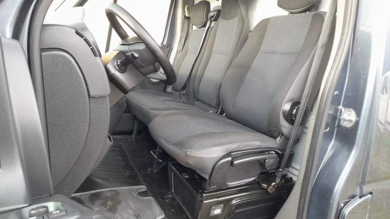 Opel Movano 2.3 dci 120kc Klima , снимка 9 - Бусове и автобуси - 52778243