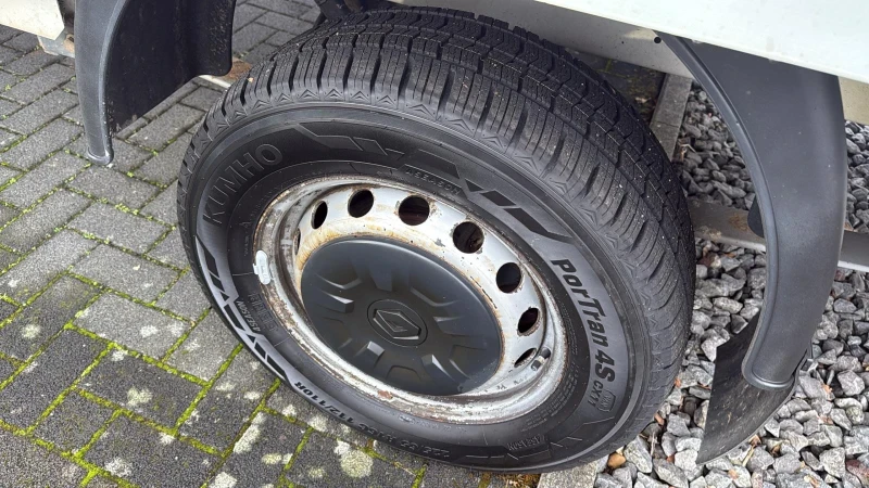 Renault Master, снимка 14 - Бусове и автобуси - 52920515