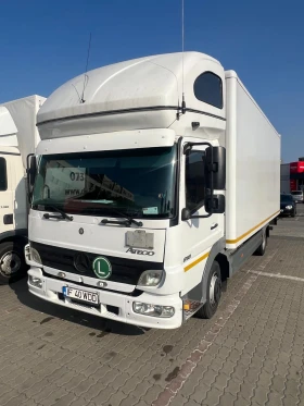  Mercedes-Benz 817