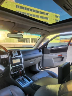 Chrysler 300c HEMI, снимка 9